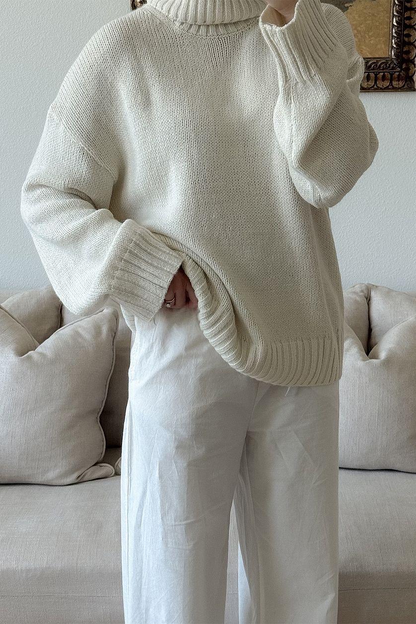 Turtle Neck Knitted Sweater Product Image