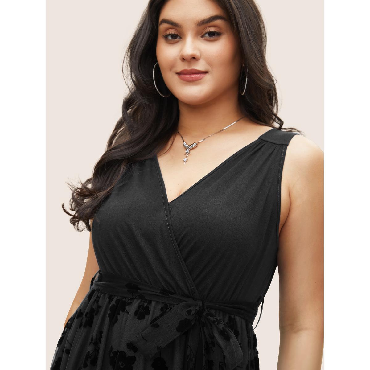 Plus Size Floral Mesh Patchwork Surplice Neck Tank Dress Black Women Cocktail Non Overlap Collar Sleeveless Curvy Midi Dress BloomChic 22-24/3X Product Image