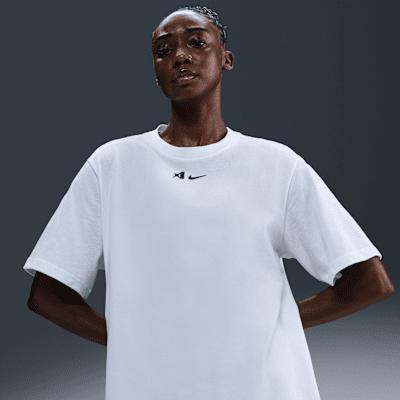 Nike Womens Aja Wilson Loose Short-Sleeve T-Shirt | HQ1696-011 Product Image
