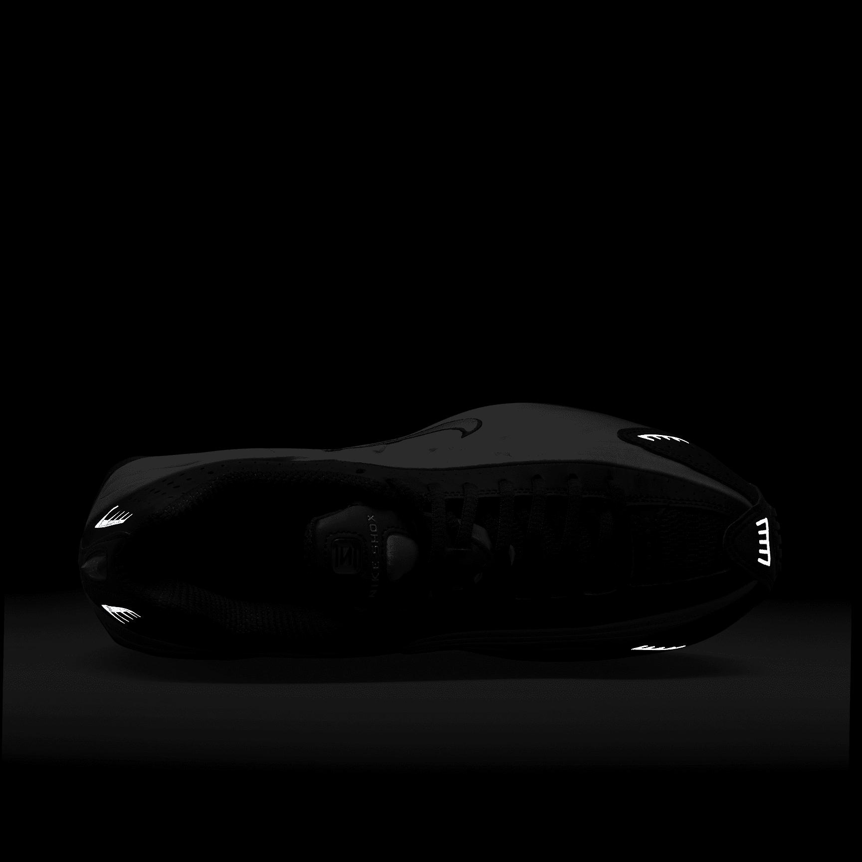 Womens Nike Shox R4 Casual Shoes Product Image