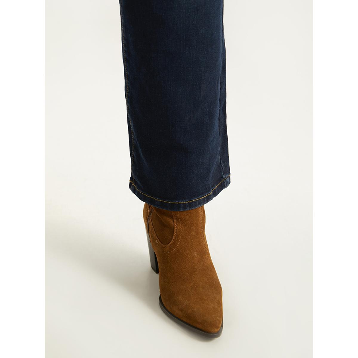 Plus Size Straight Leg Button Fly Pocket Jeans Women Indigo Casual Plain Plain High stretch Pocket Jeans BloomChic 16/1X Product Image