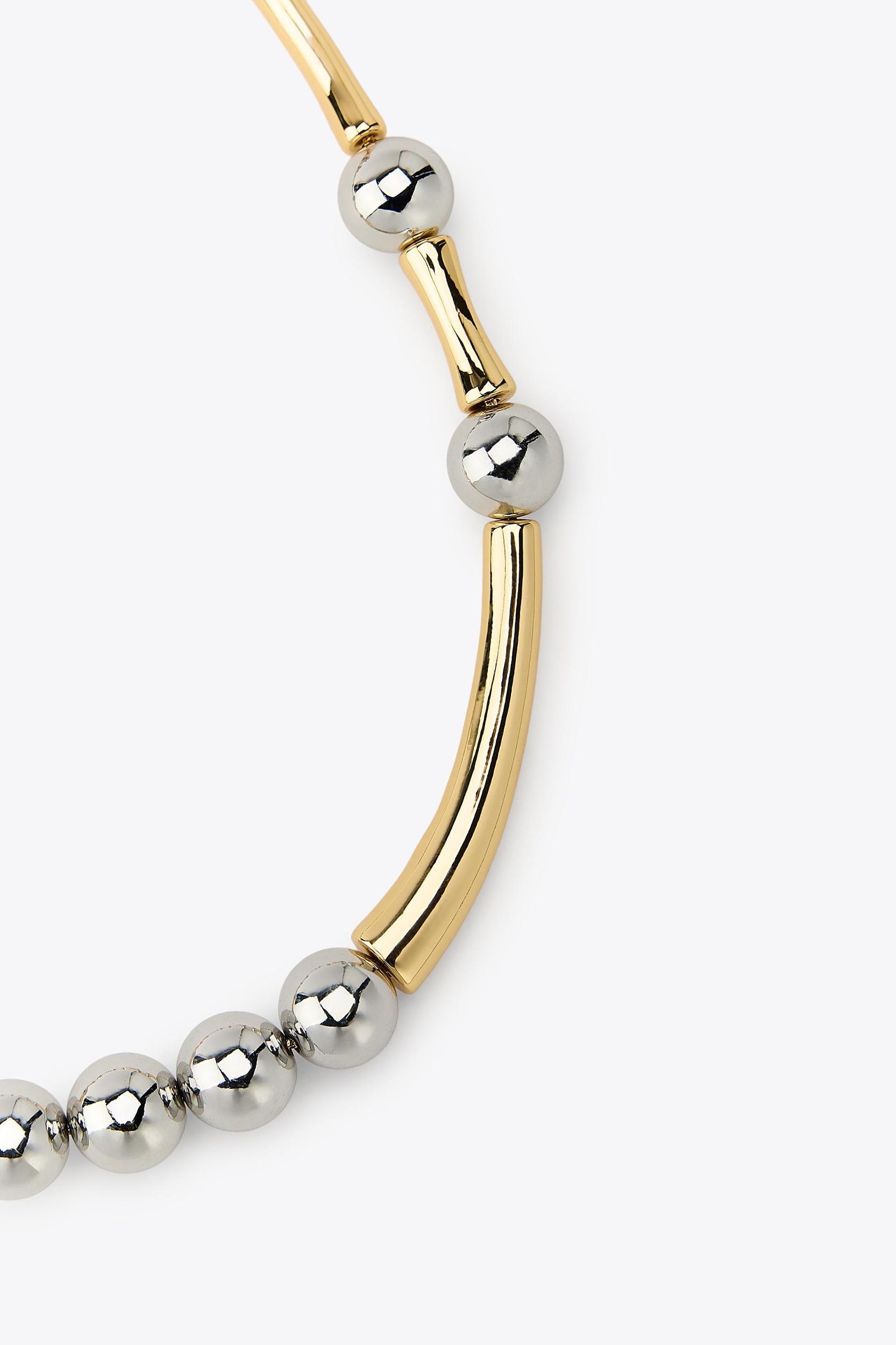 METAL PIECE NECKLACE Product Image