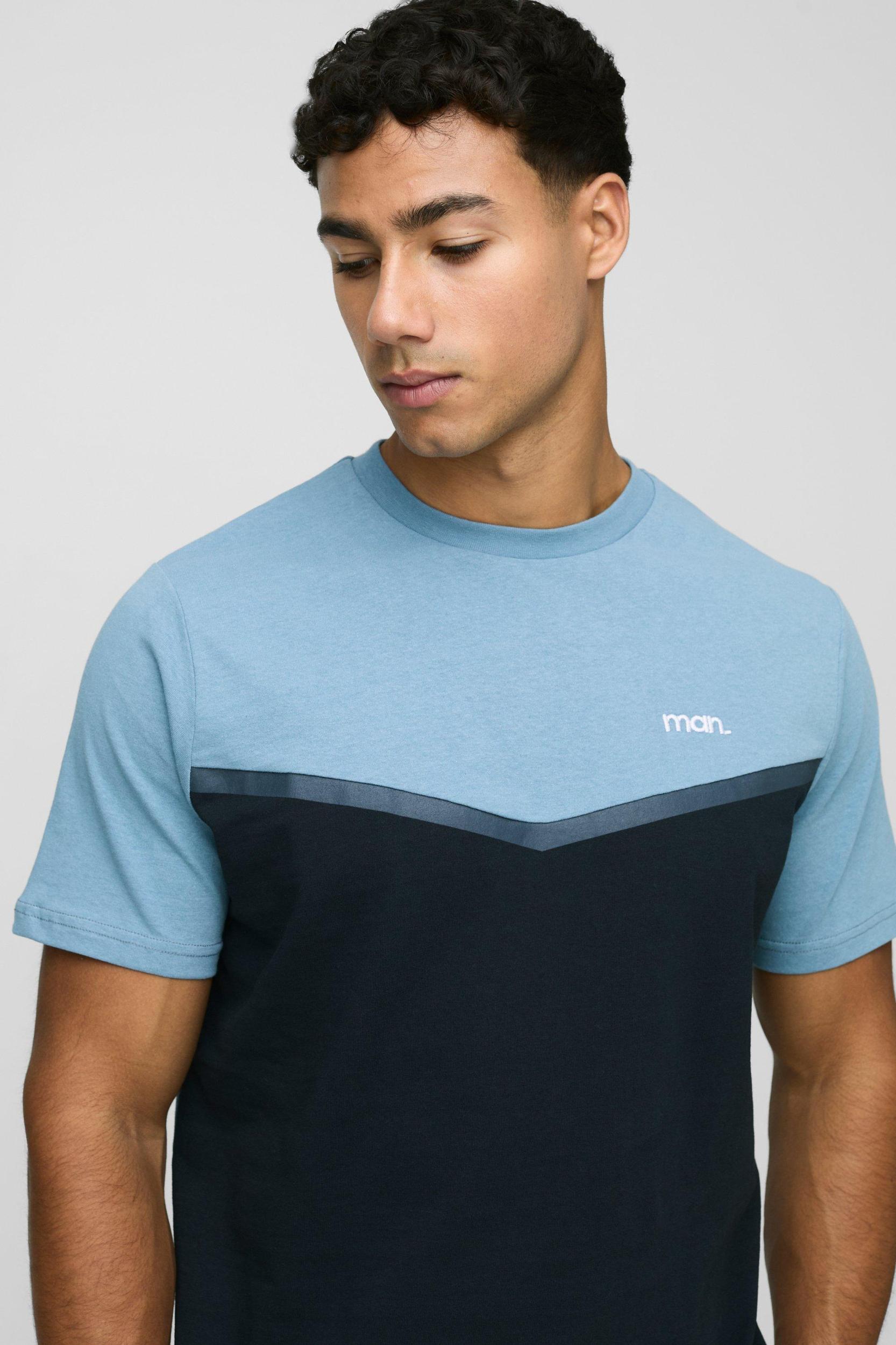 Slim Fit Man Colour Block T-Shirt and Short Set | boohooMAN USA Product Image