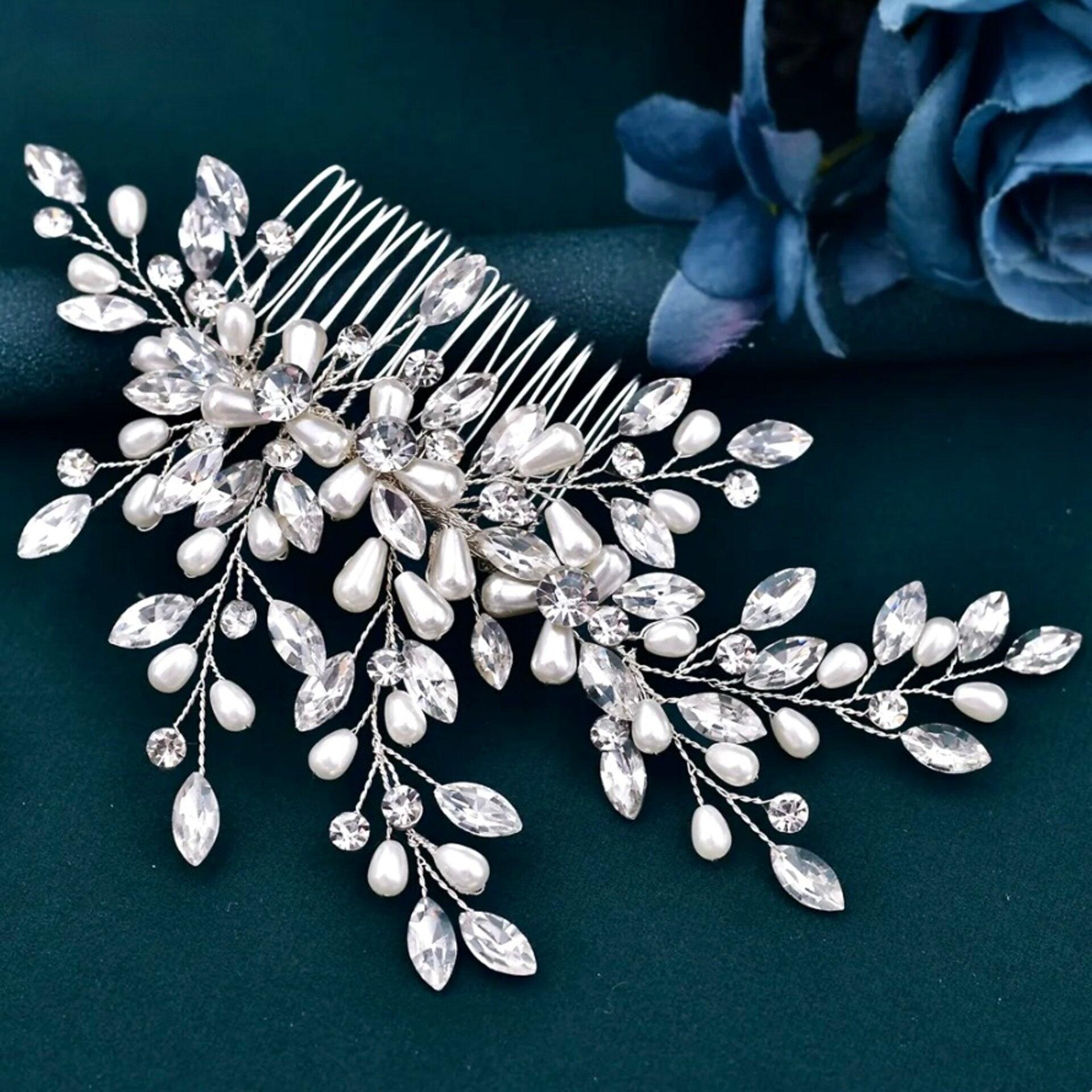 "Amandalee" - Pearl and Crystal Bridal Hair Comb Product Image