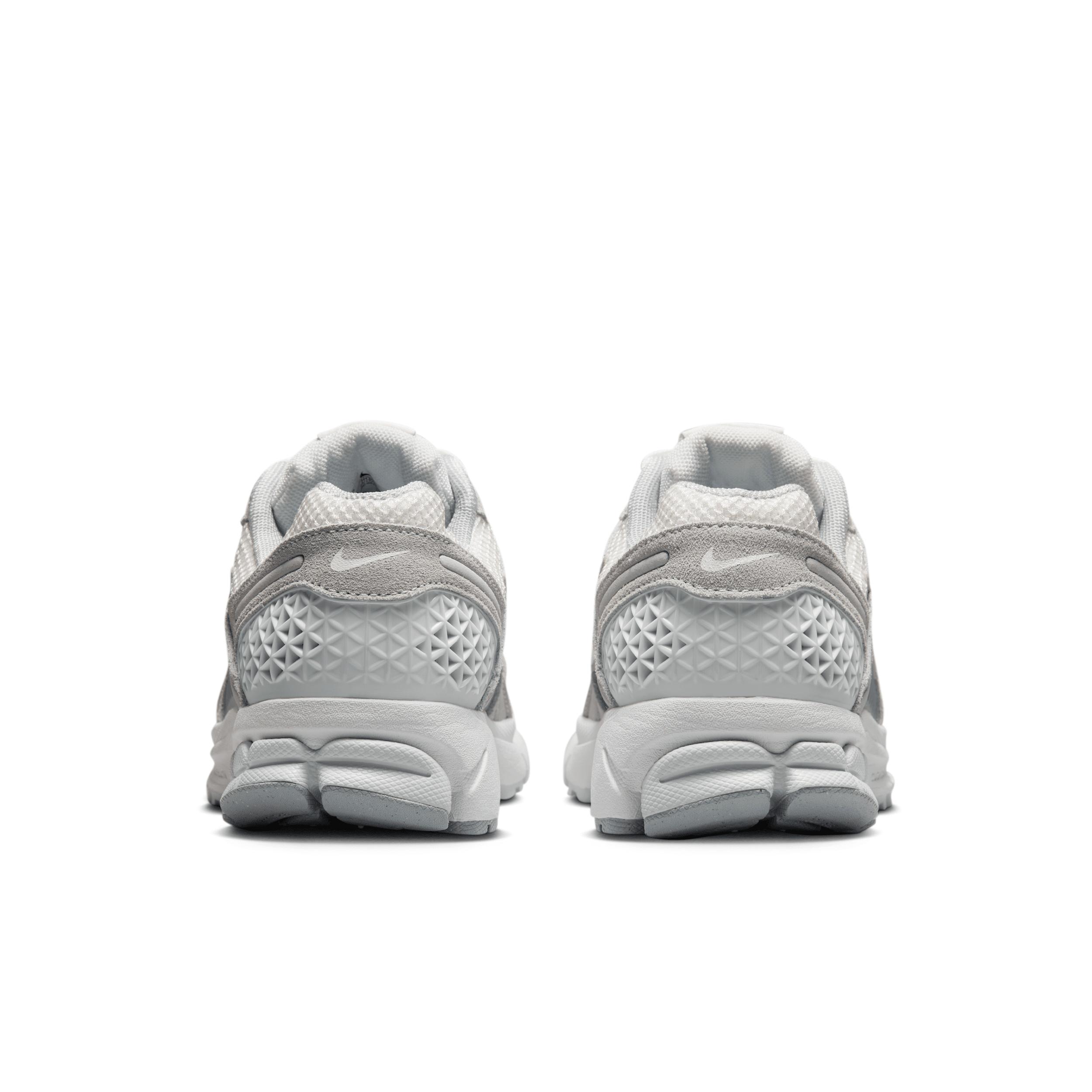 Nike Womens Zoom Vomero 5 Shoes with Reflective Accents | HQ0458-001 Product Image
