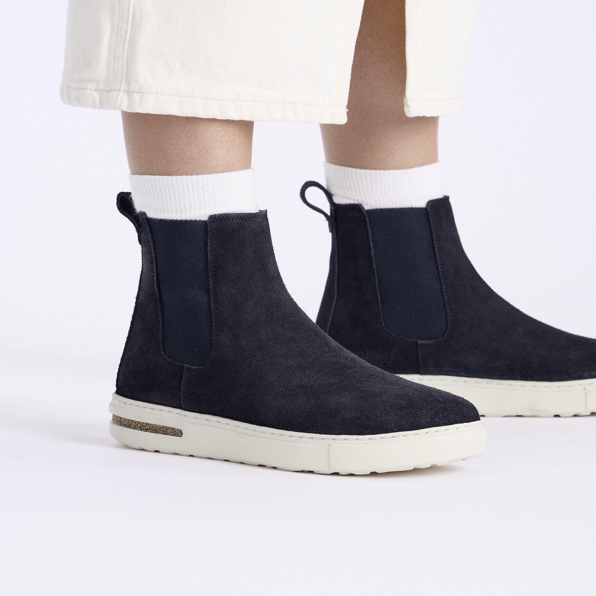 Bend Chelsea Suede Leather Product Image