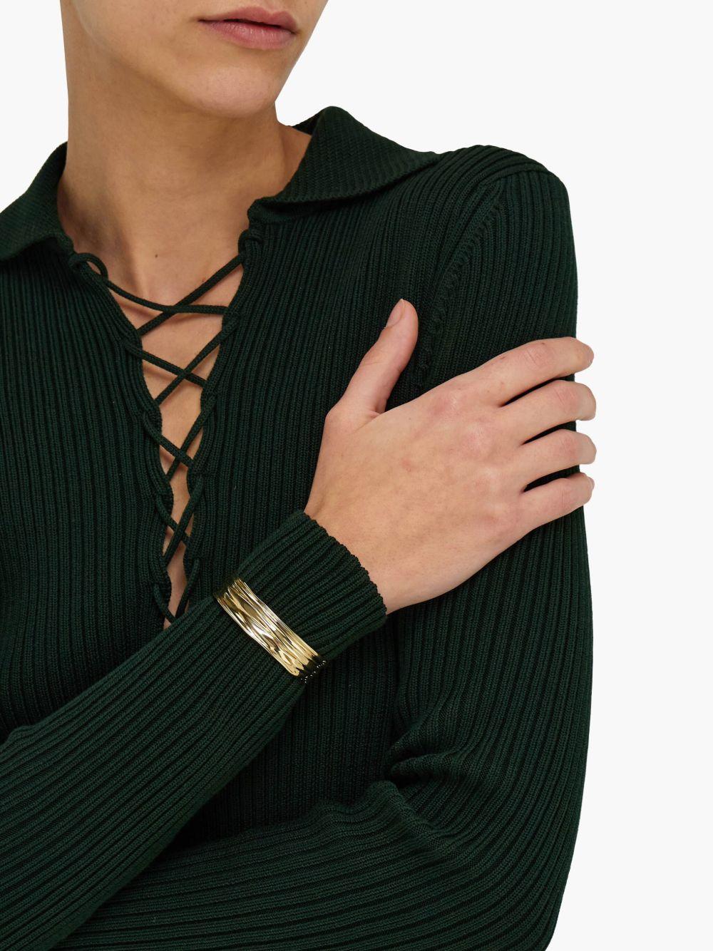 twisted cuff bracelet Product Image