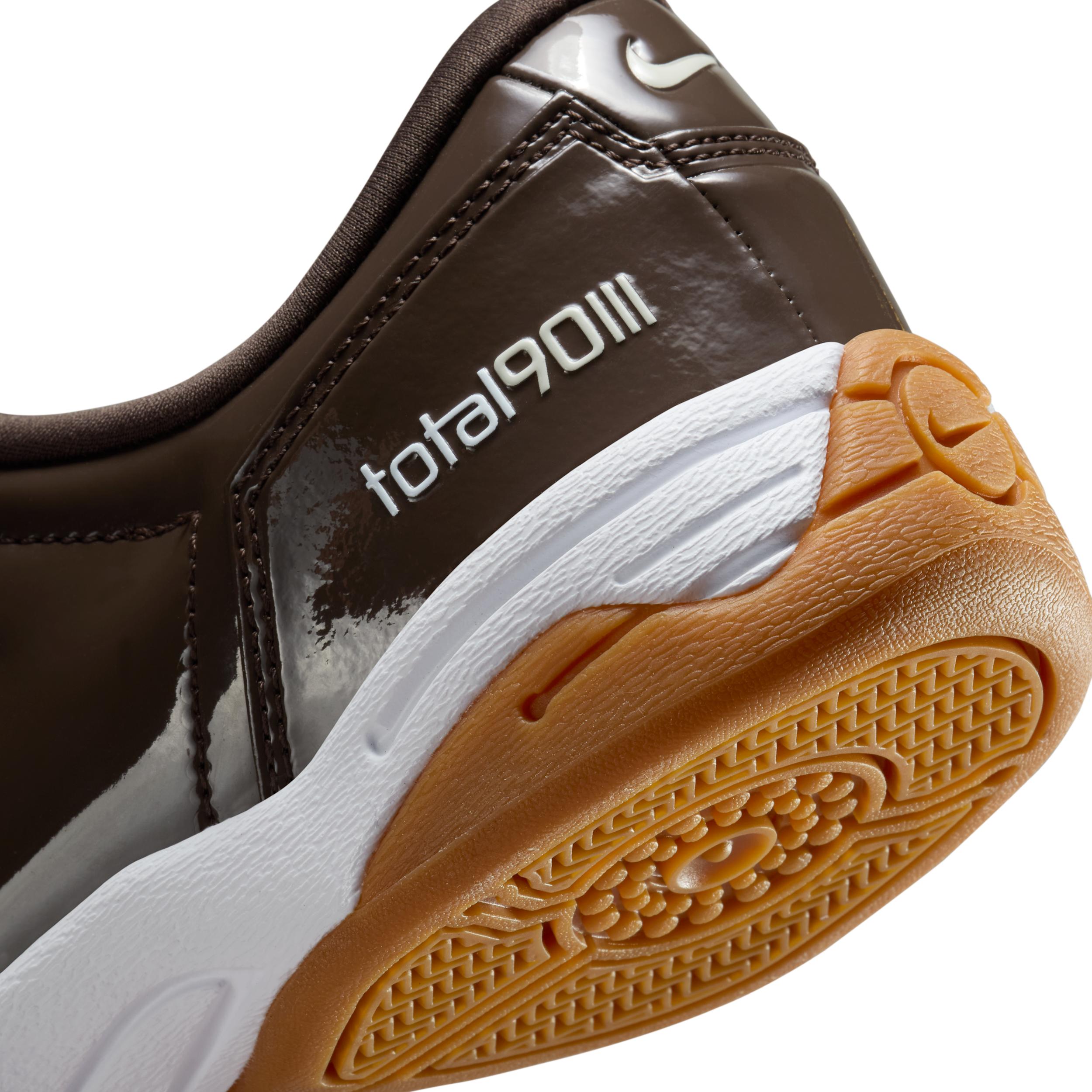 Nike Total 90 Women's Shoes Product Image