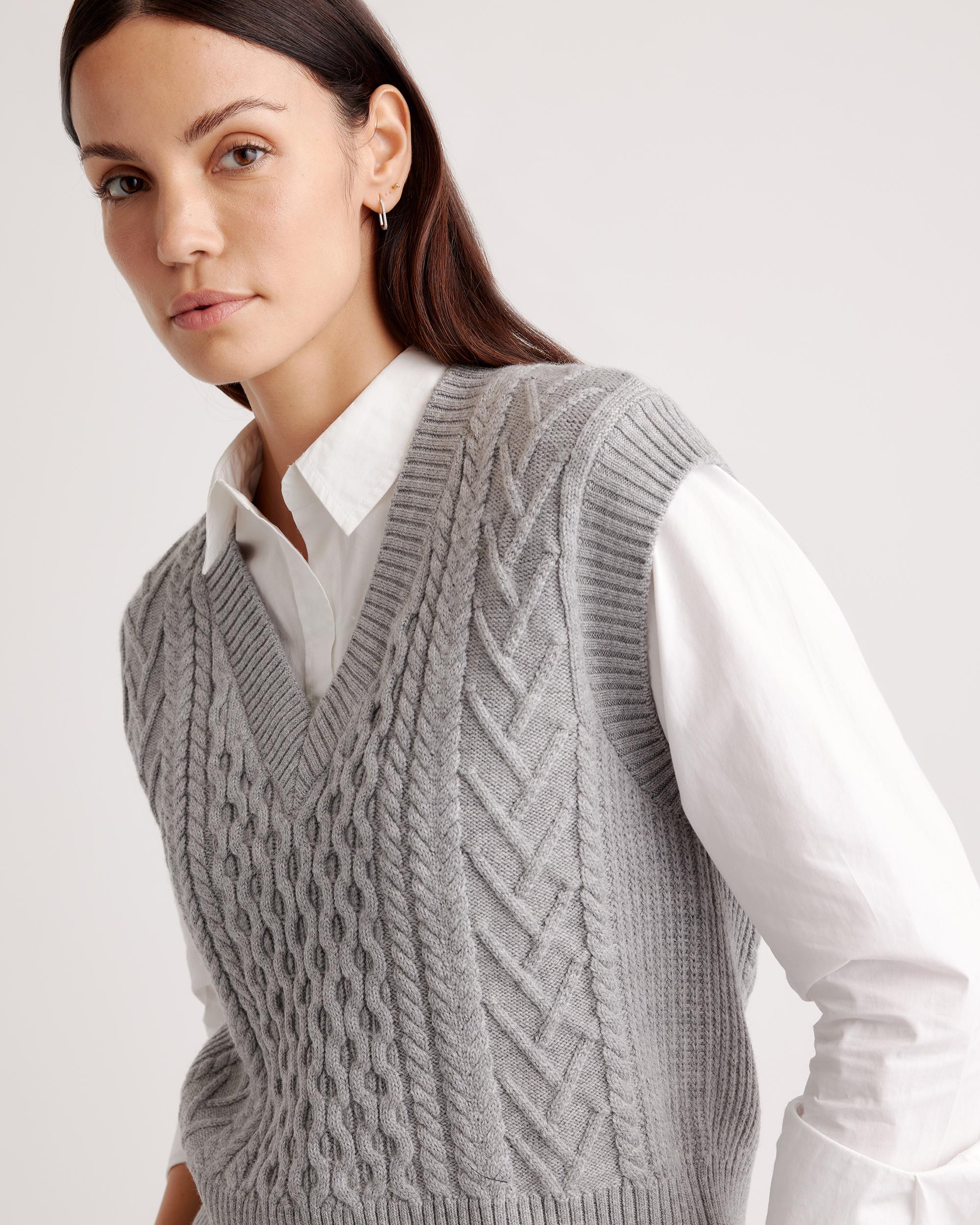 Quince | Women's Australian Merino Wool Cable Sweater Vest Size XL Product Image