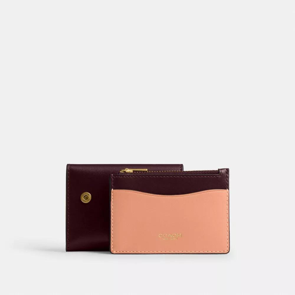 Essential Card Holder Wallet In Colorblock Product Image