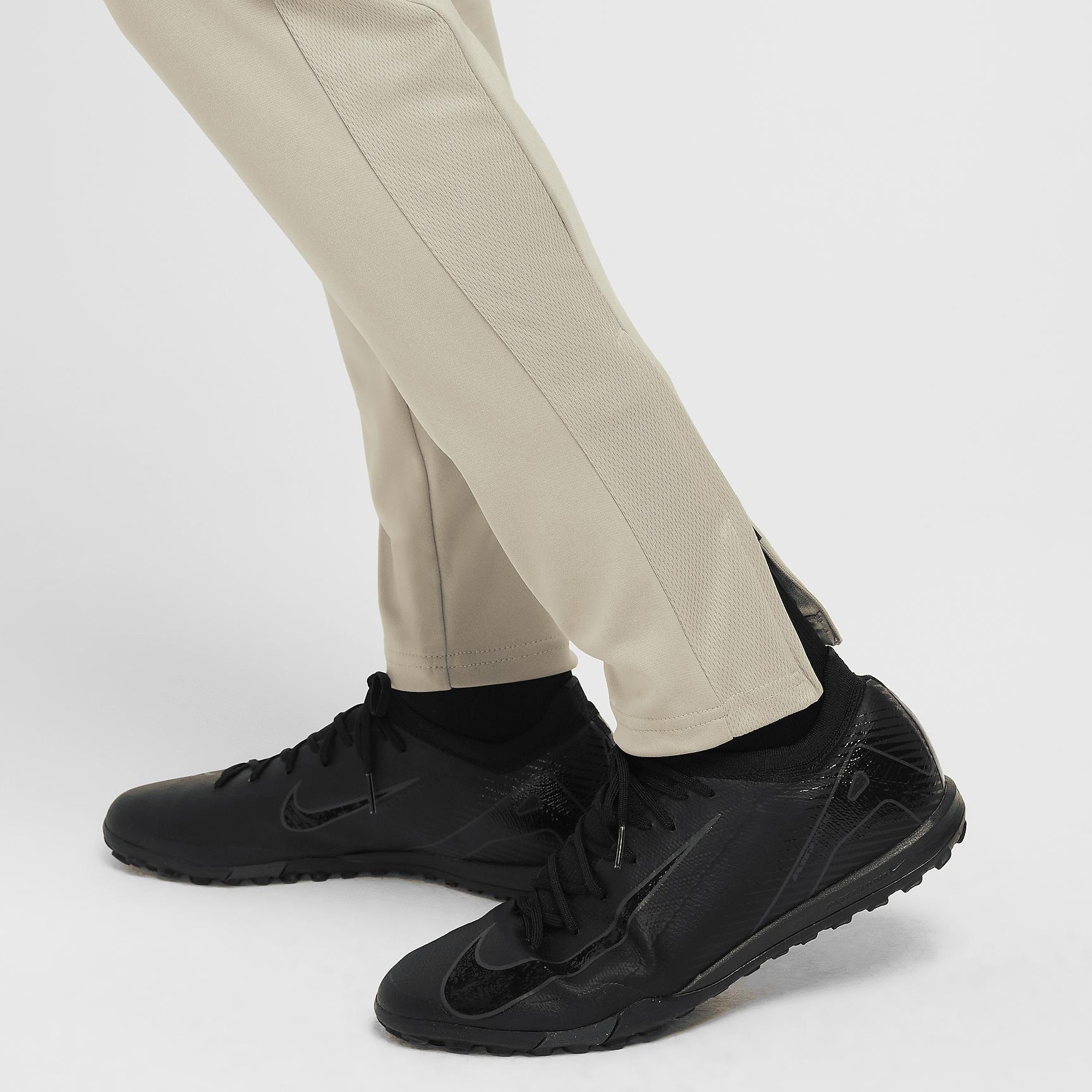 Nike Dri-FIT Academy Men's Dri-FIT Soccer Pants Product Image