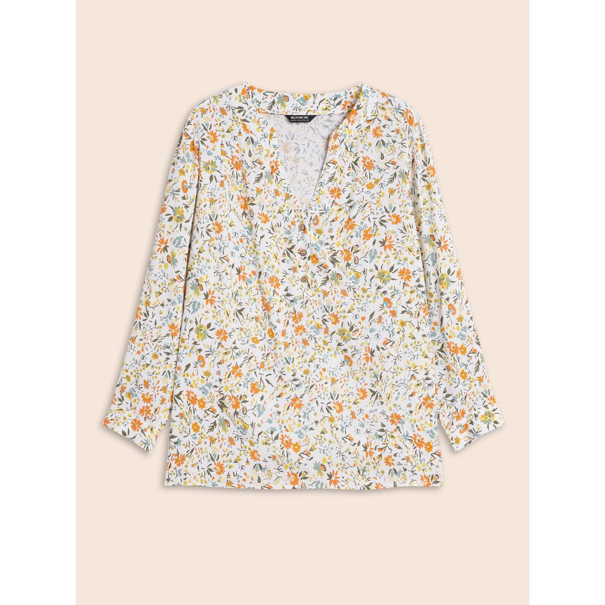 Plus Size WhiteSmoke Floral Notched Gathered Cuff Blouse Women Elegant Long Sleeve Flat collar with V-notch Everyday Blouses BloomChic 30/6X Product Image
