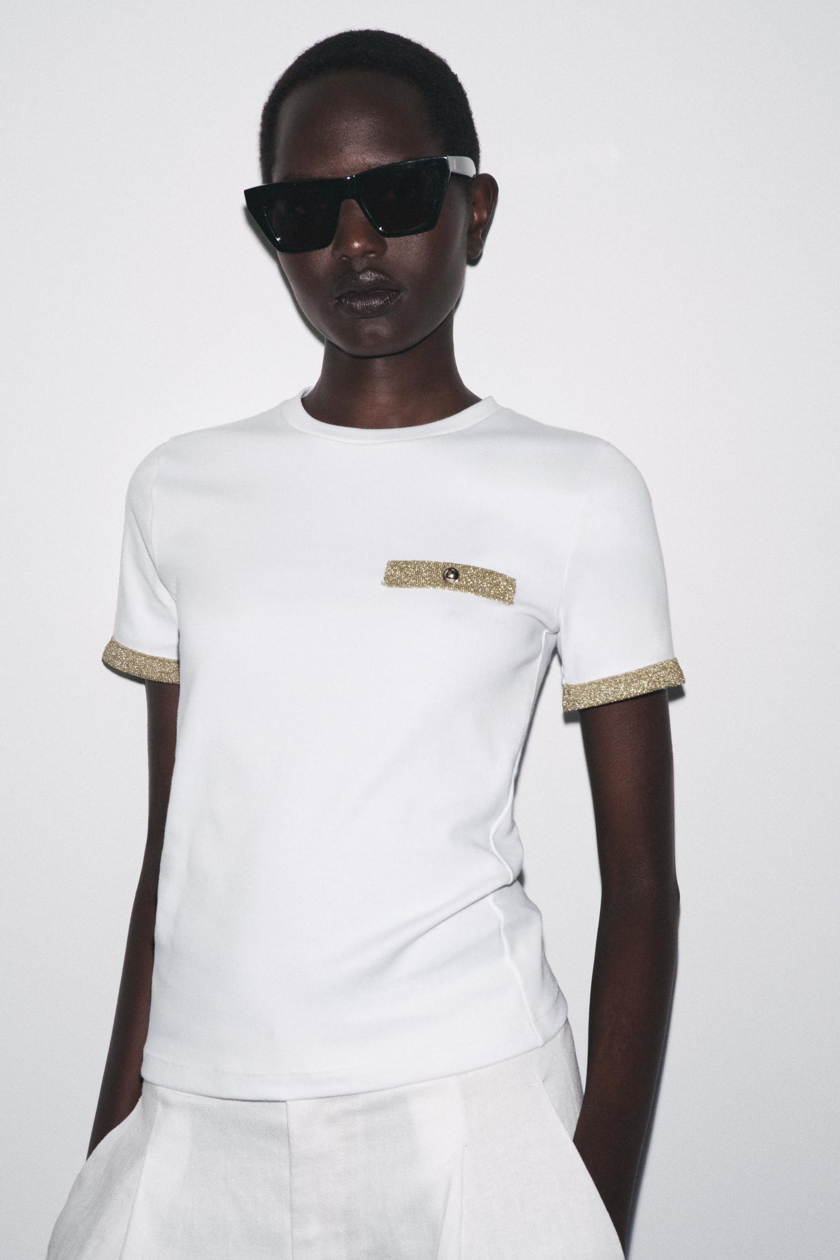 METALLIC THREAD T-SHIRT Product Image