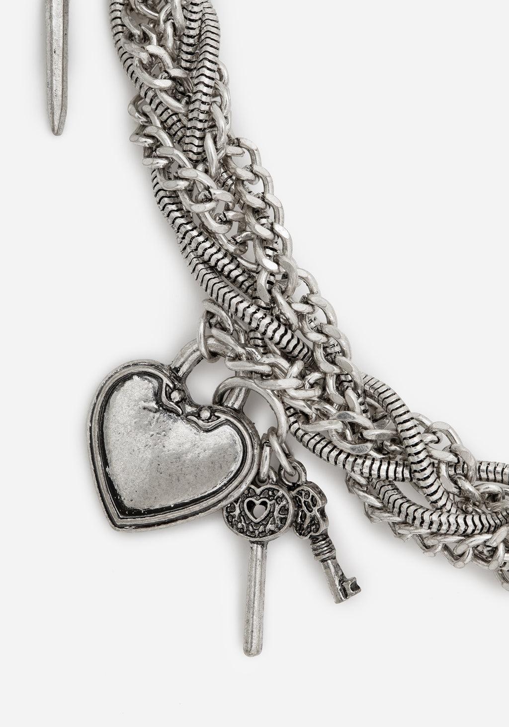 Eilir Twisted Vintage Charm Necklace Product Image