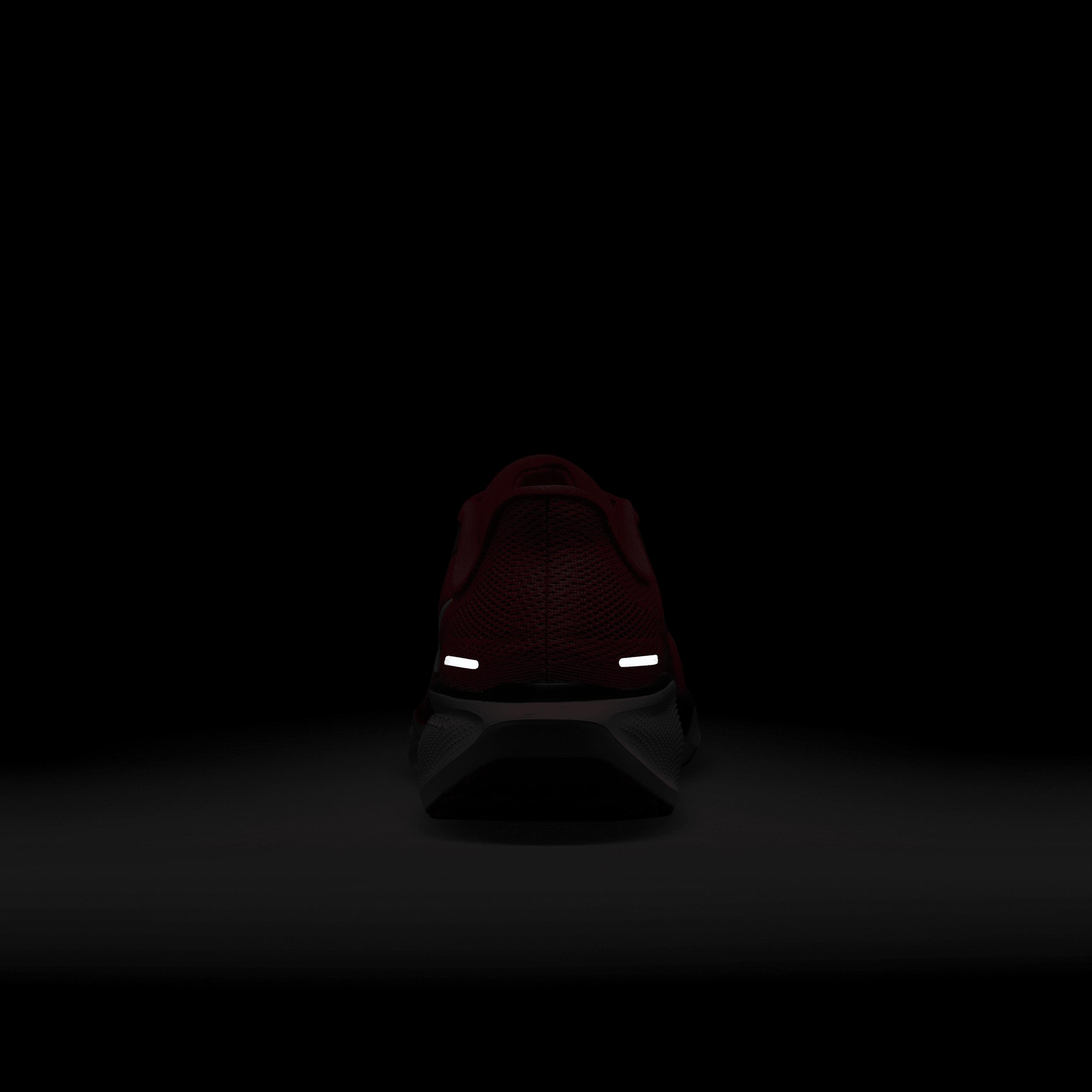 Georgia Pegasus 41 Nike Men's College Road Running Shoes Product Image