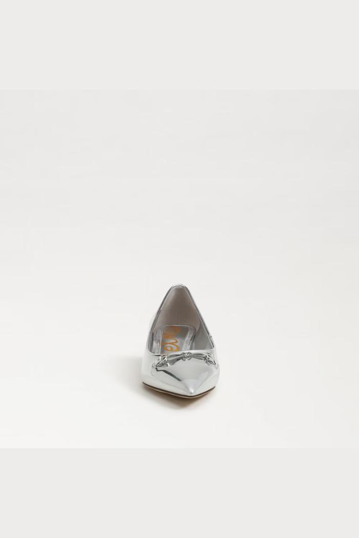 Kaya Pointed Toe Kitten Heel Pump Product Image