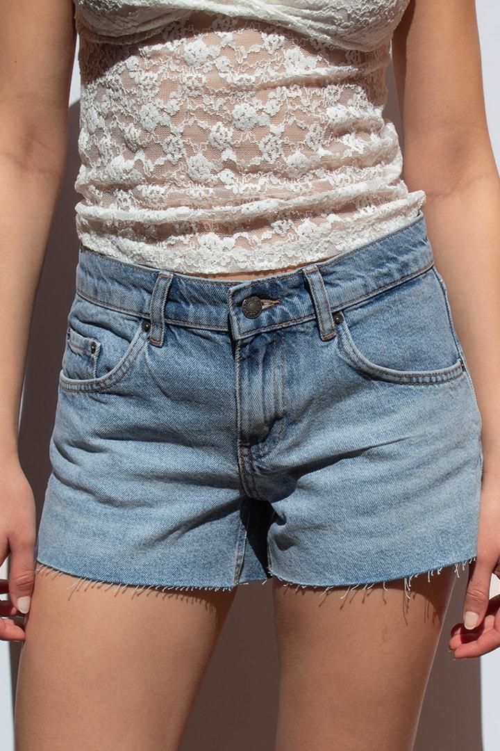 Low waist shorts Product Image