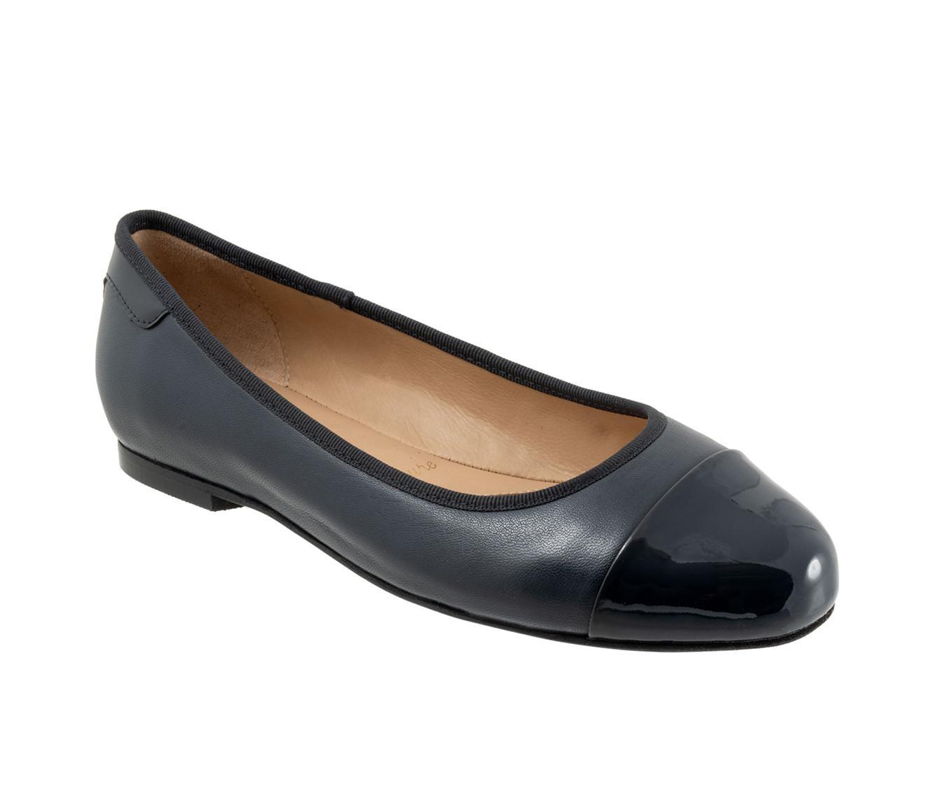 Women's Trotters Clara Flats Product Image