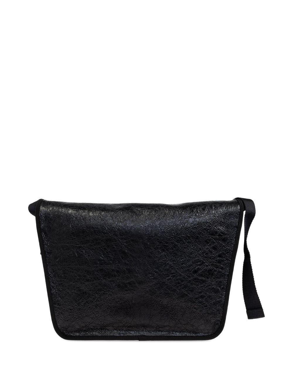 Explorer shoulder bag Product Image