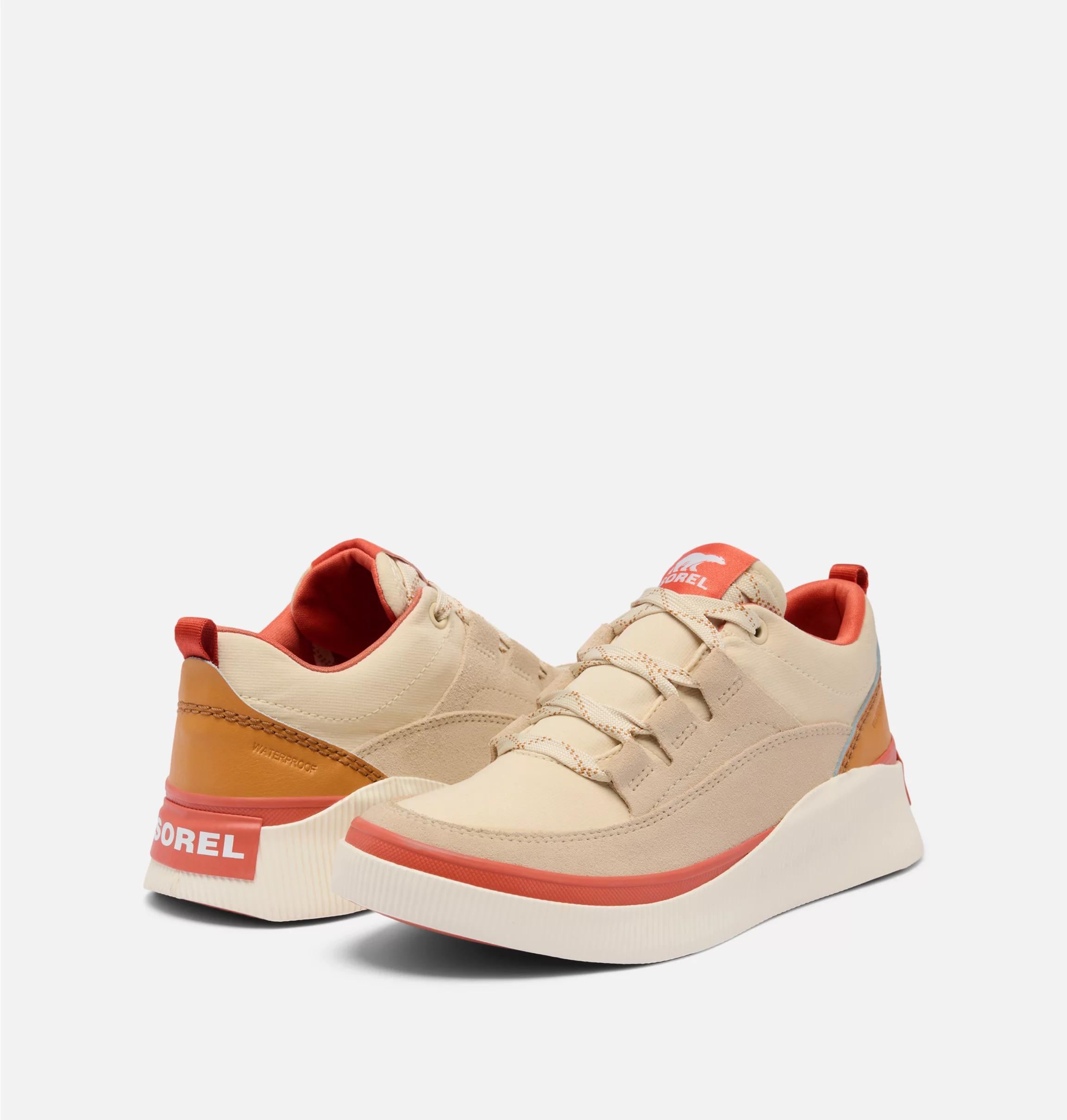 OUT N ABOUT™ IV Low Women's Waterproof Sneaker Product Image