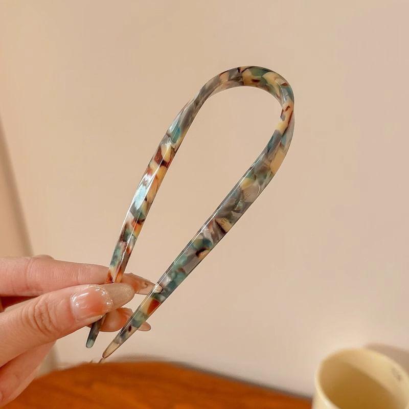 Patterned Hair Stick Product Image