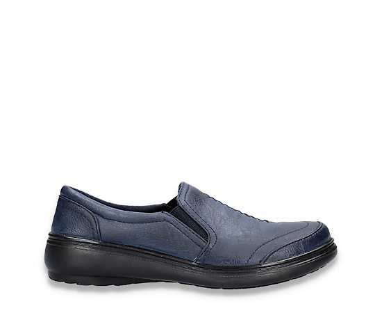 Easy Street Womens Ultimate Slip On Sneaker Product Image