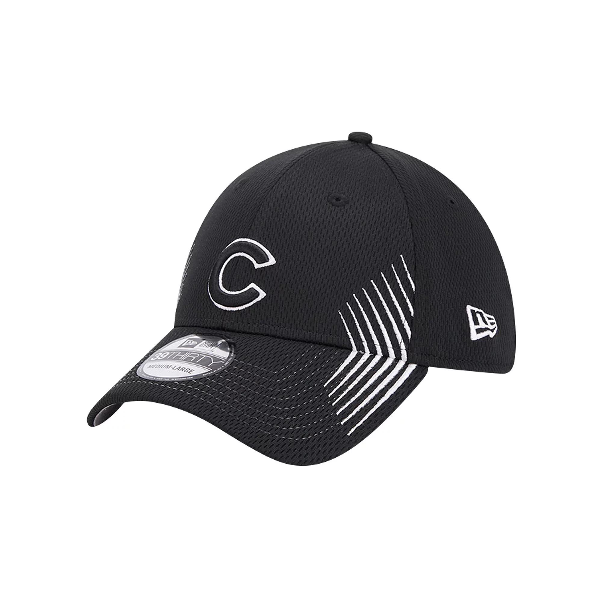 Men's New Era Black Chicago Cubs Active Dash Mark 39THIRTY Flex Hat,  Product Image