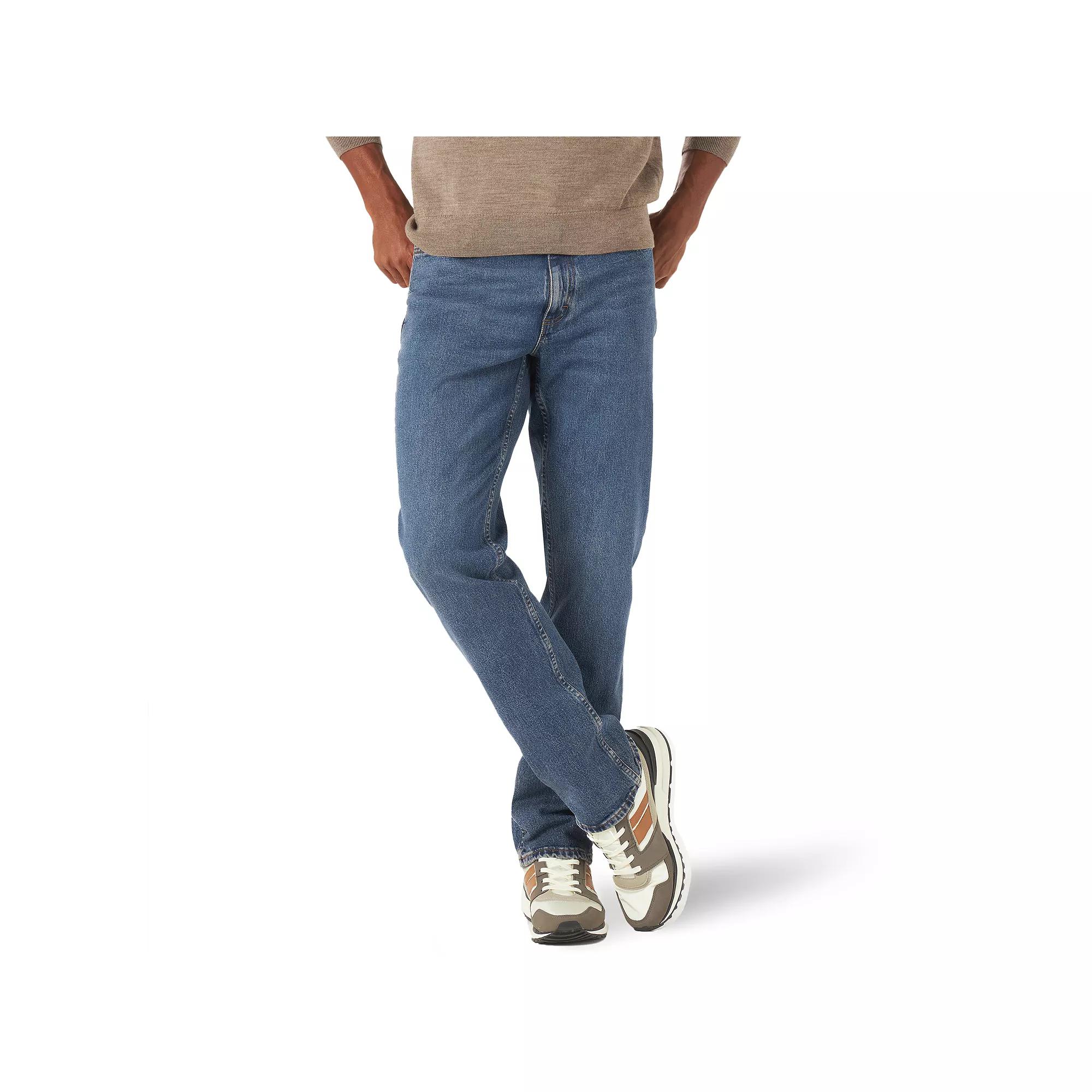 Men's Lee® Legendary Relaxed-Fit Straight-Leg Jeans,  Product Image