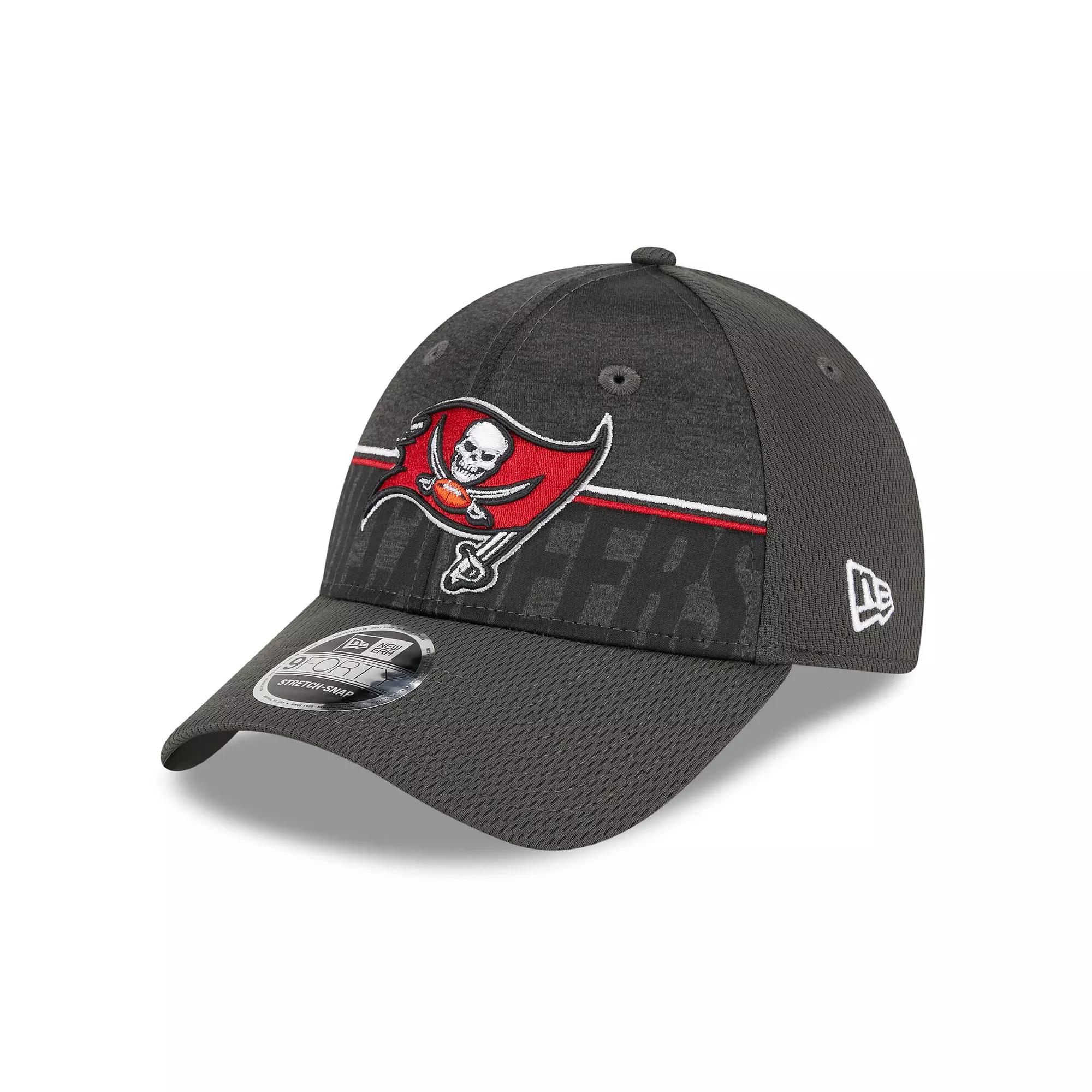 Men's New Era Pewter Tampa Bay Buccaneers 2023 NFL Training Camp 9FORTY Adjustable Hat, Charco Product Image