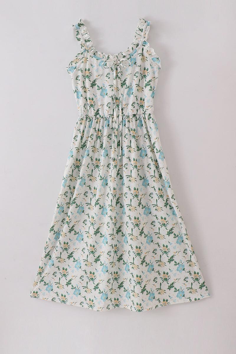 Green floral print mom dress Product Image