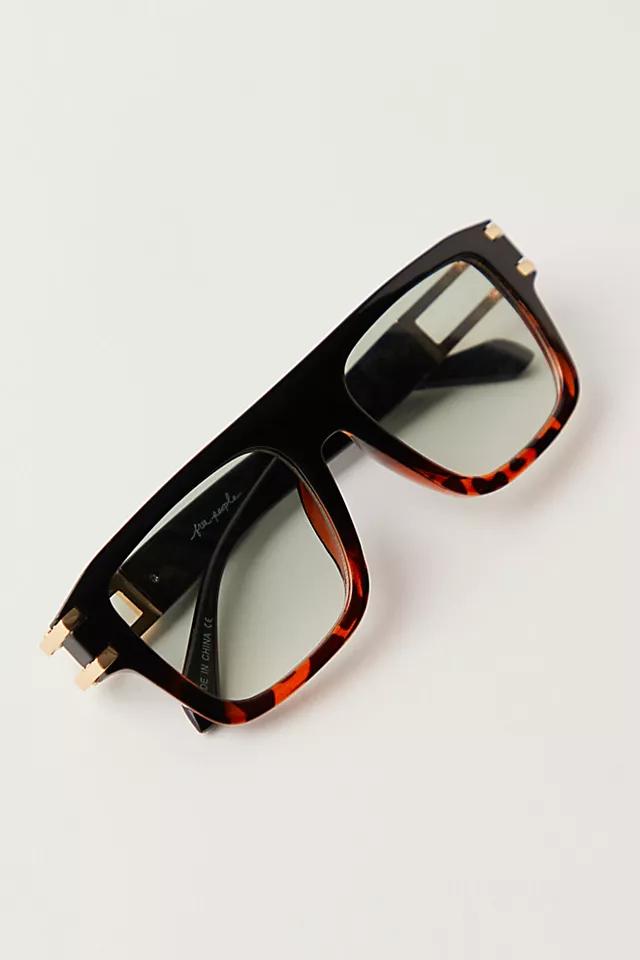 Summer Daze Aviator Sunglasses Product Image