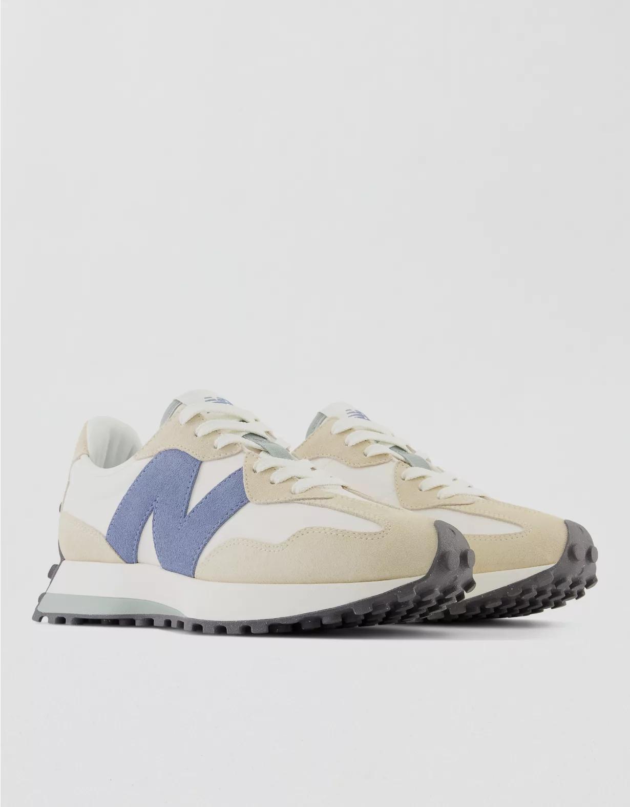 New Balance 327 Sneaker Product Image