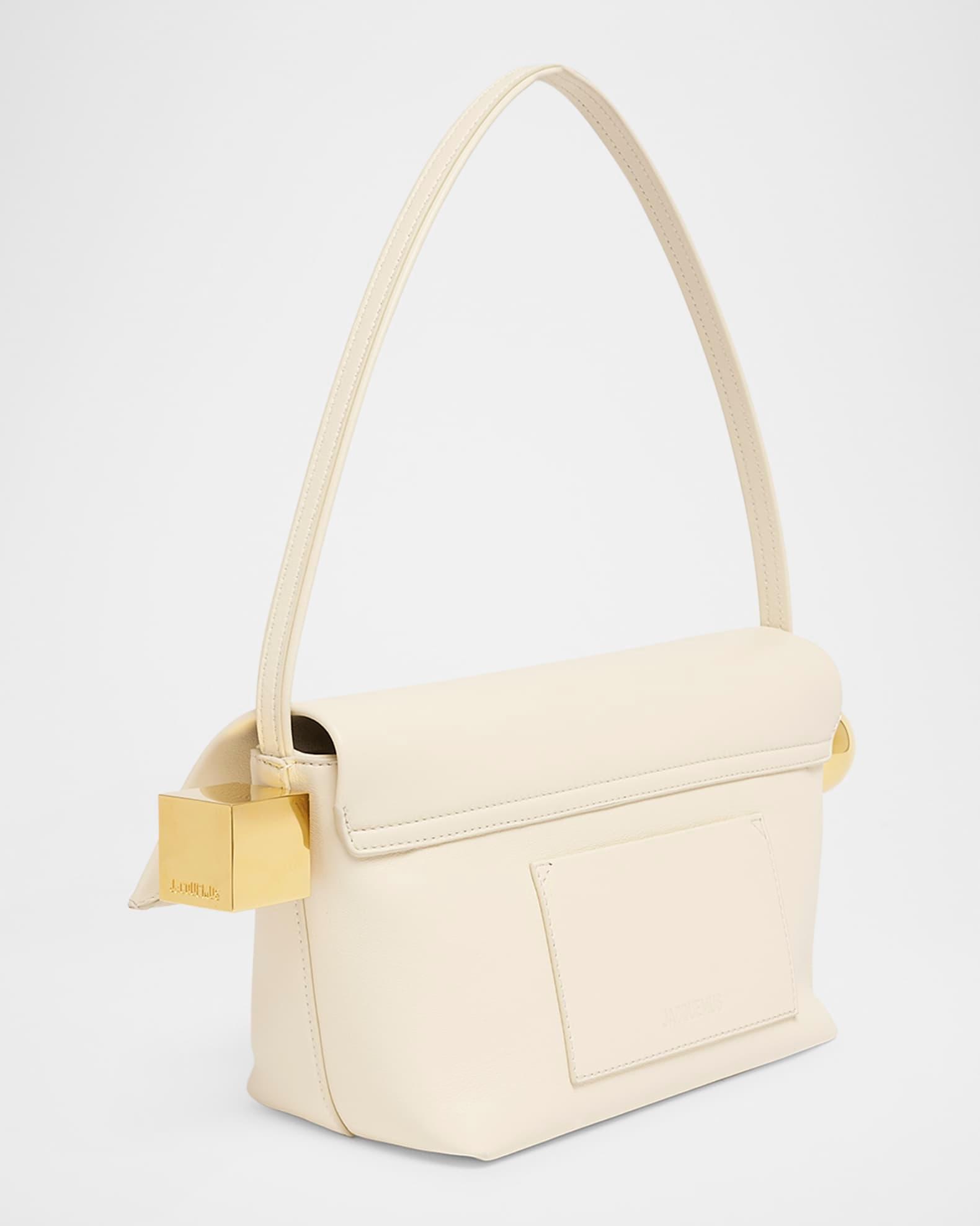 Le Rond Carre Leather Shoulder Bag Product Image