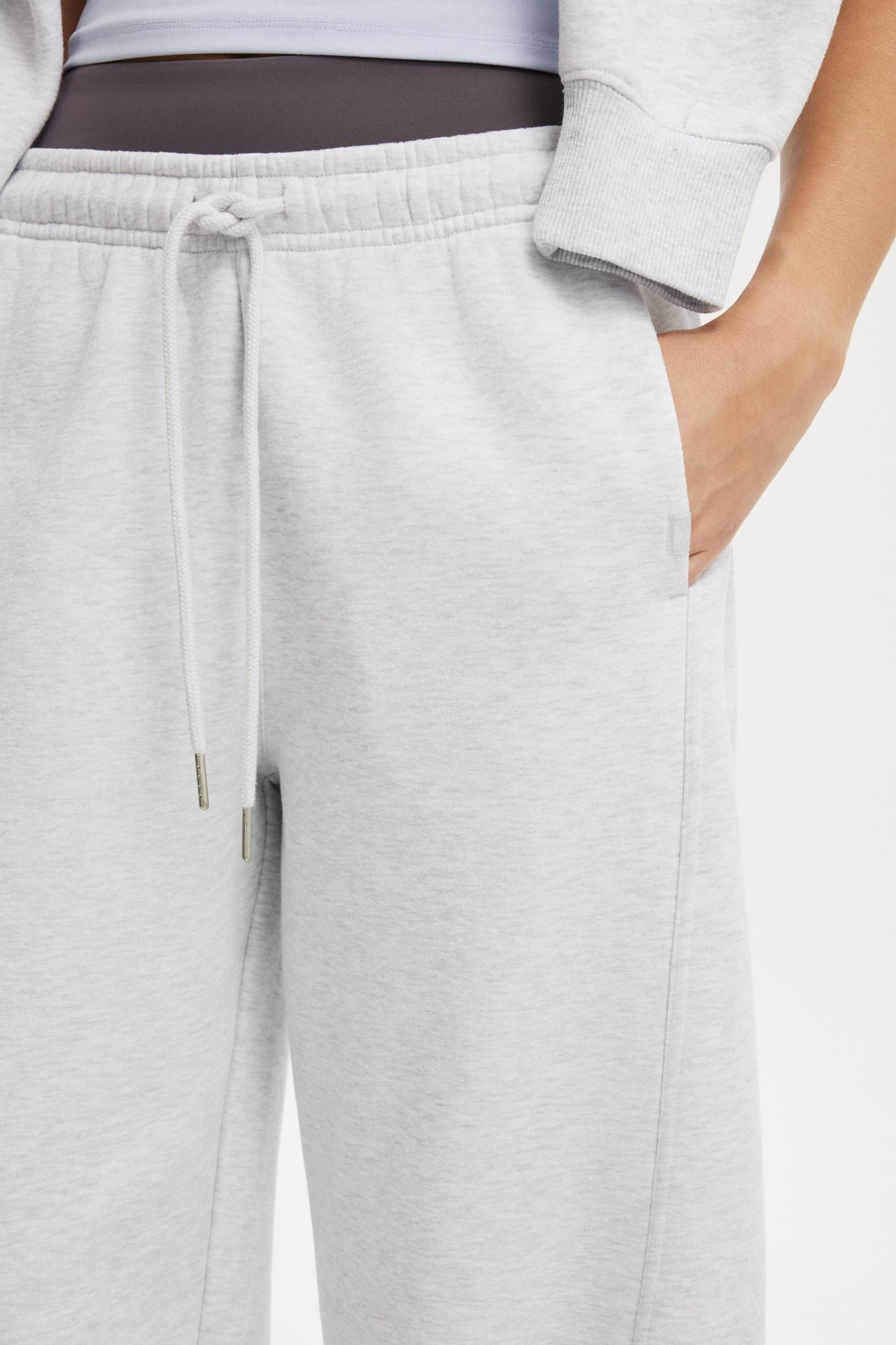 Plush Adjustable Balloon Sweatpant Product Image