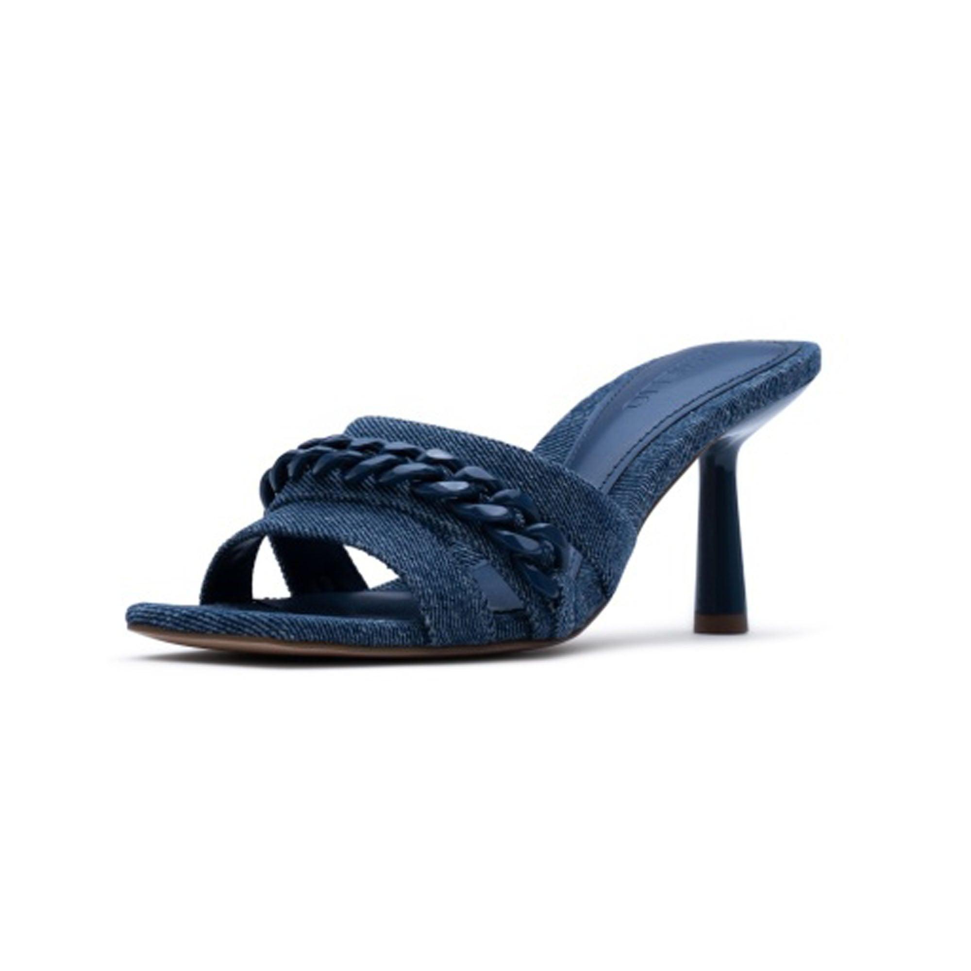 Kieryn Flat Sandal Product Image