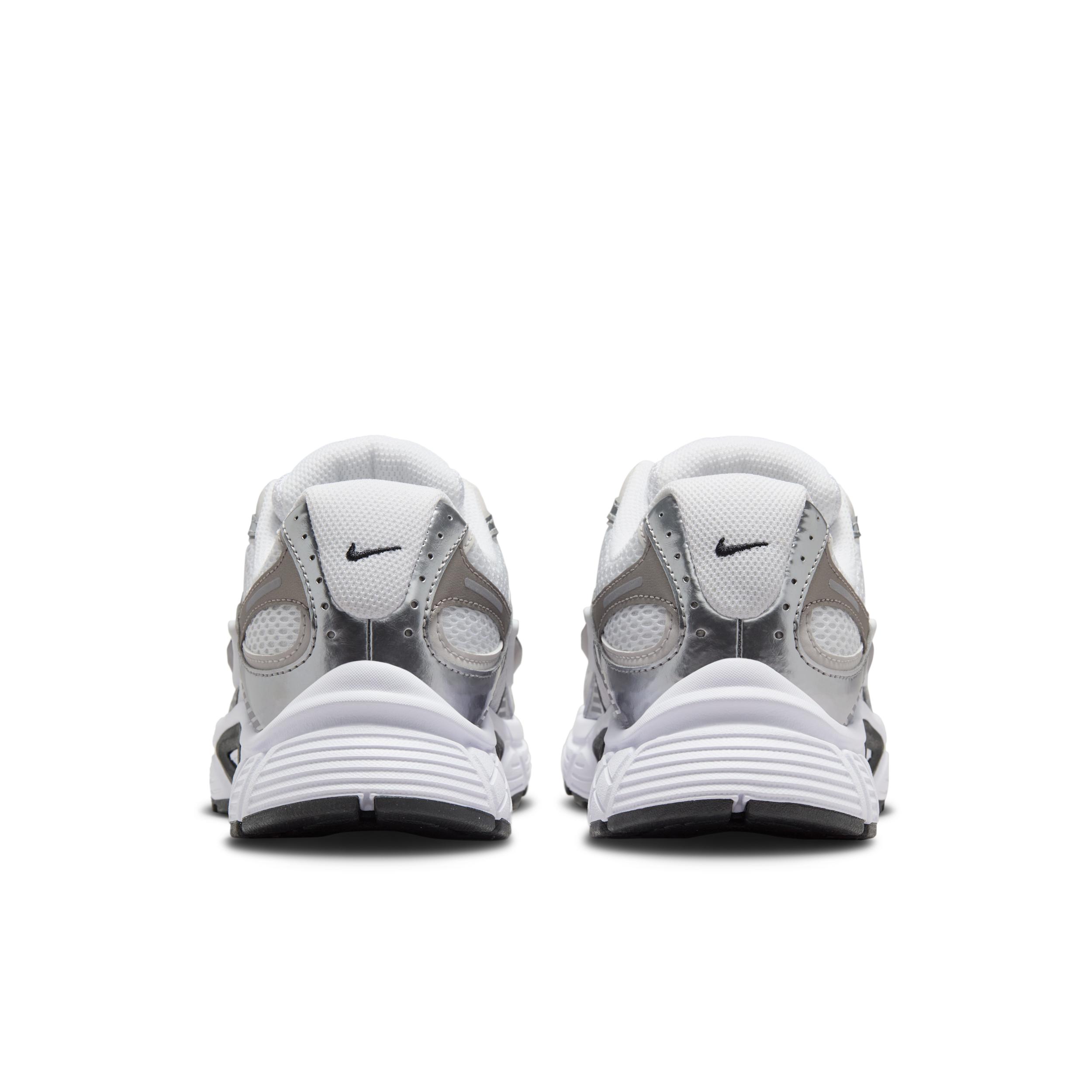 Nike Womens V5 RNR Shoes with Reflective Accents | HQ7901-107 Product Image