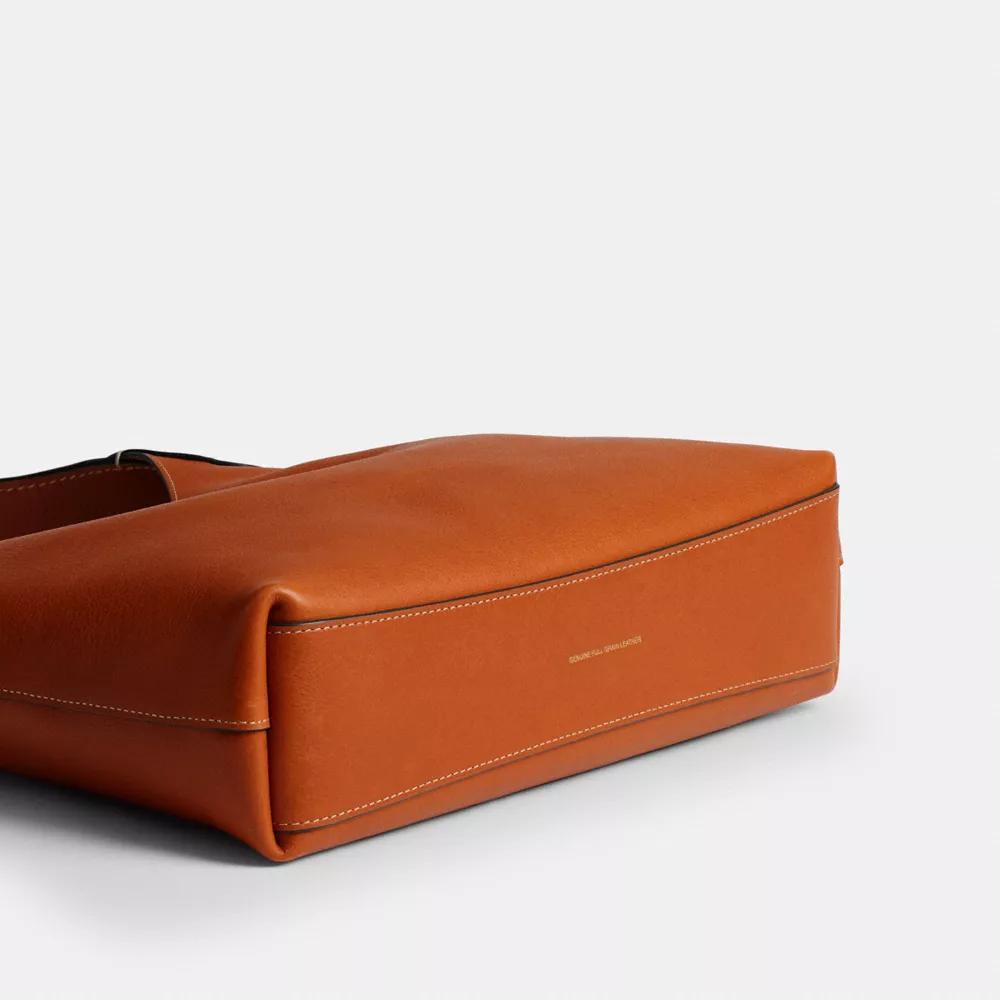 Brooklyn Shoulder Bag 28 Product Image