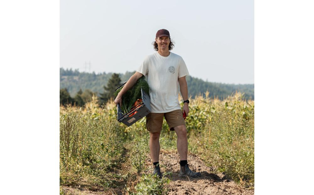 Hemp Blend Out Here T-shirt M Product Image