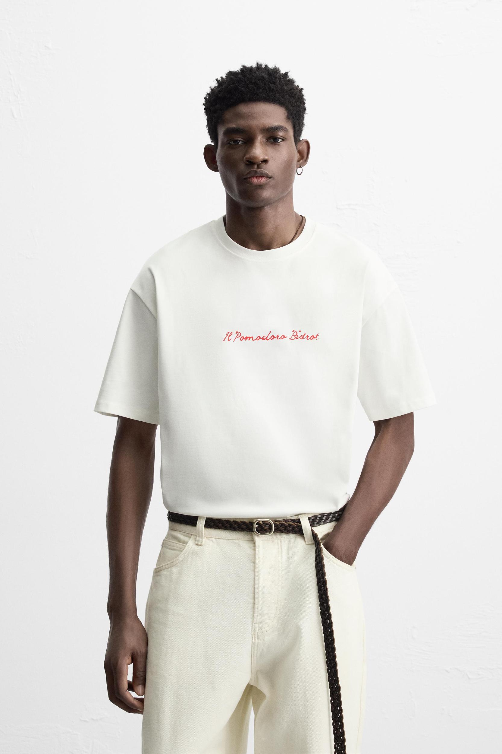 CONTRAST PRINT T-SHIRT Product Image