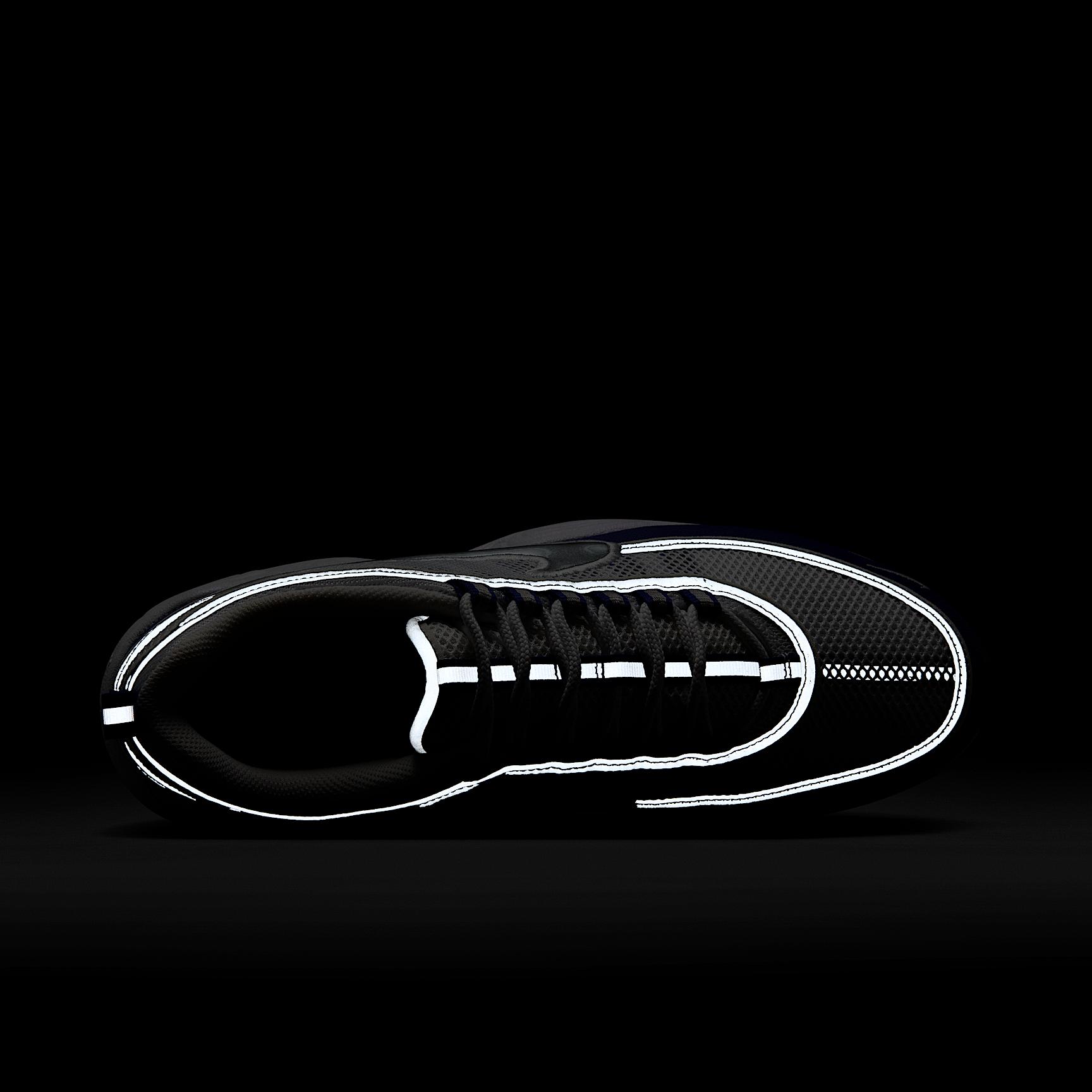 Nike Men's Air Zoom Spiridon SP Shoes Product Image