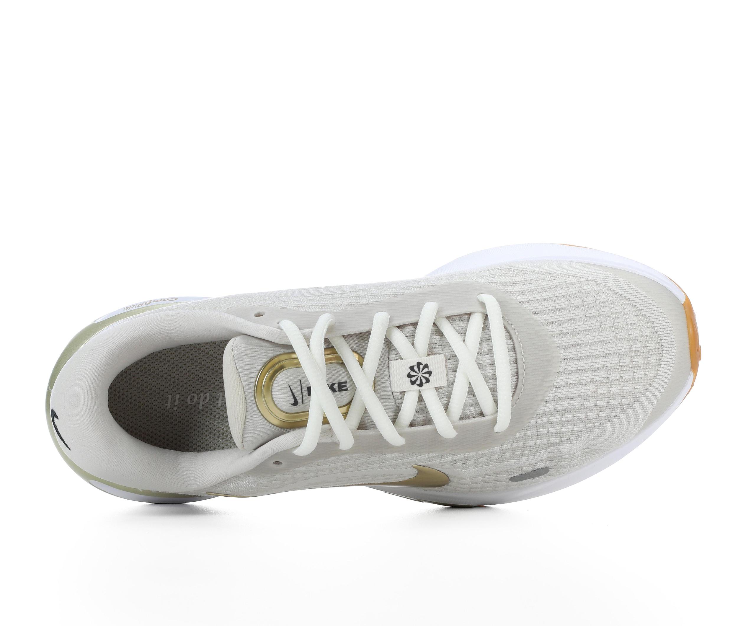 Women's Nike Journey Run Running Shoes Product Image