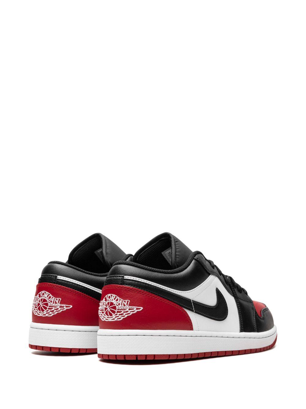 Air Jordan 1 Low "Bred Toe" sneakers Product Image