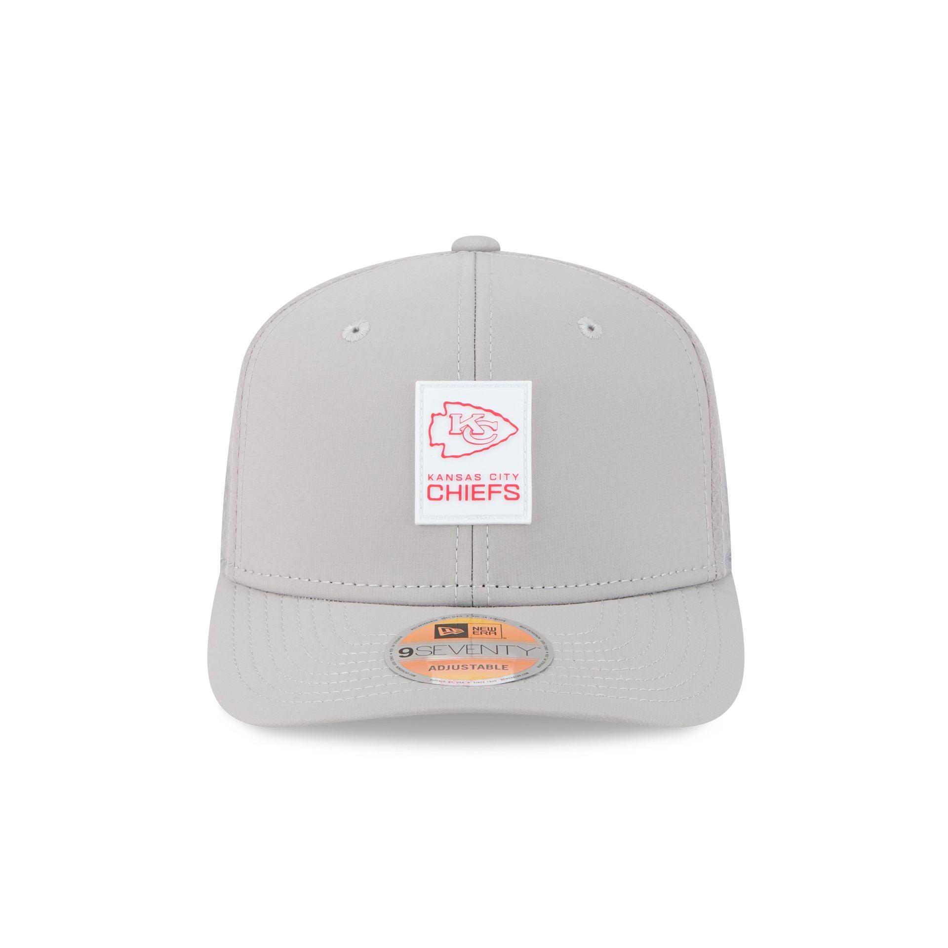 Kansas City Chiefs 2025 Sideline Hot Weather Gray 9SEVENTY Trucker Hat Male Product Image