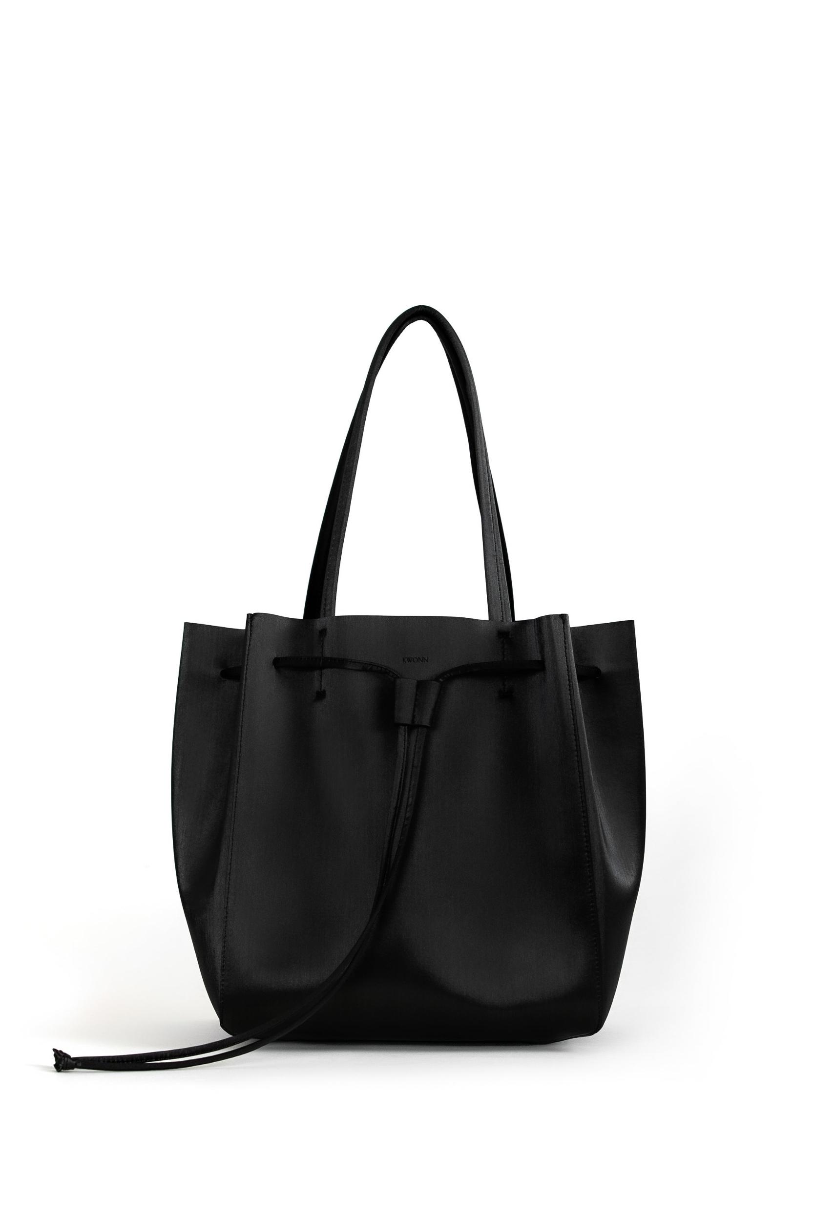 Black Shopper Bag Product Image
