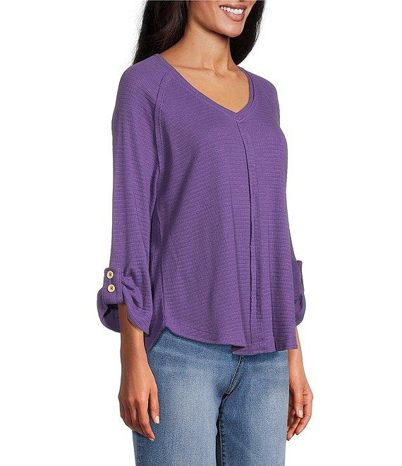 Westbound Knit Solid 3/4 Bell Sleeve V-Neck Top Product Image