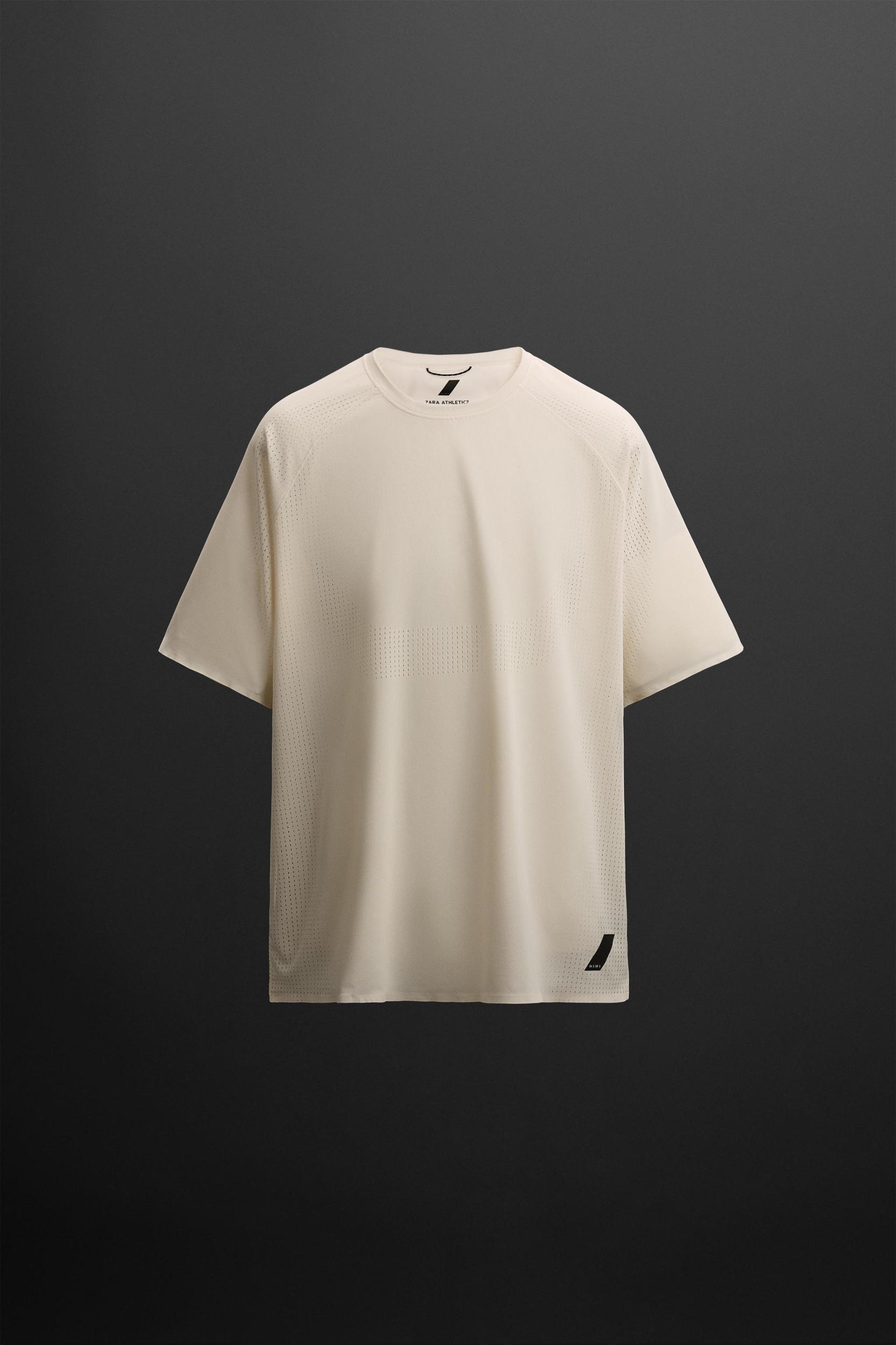 OPEN KNIT STRUCTURE T-SHIRT Product Image