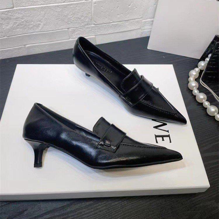 Kitten Heel Pointed Toe Plain Faux Leather Loafers Product Image