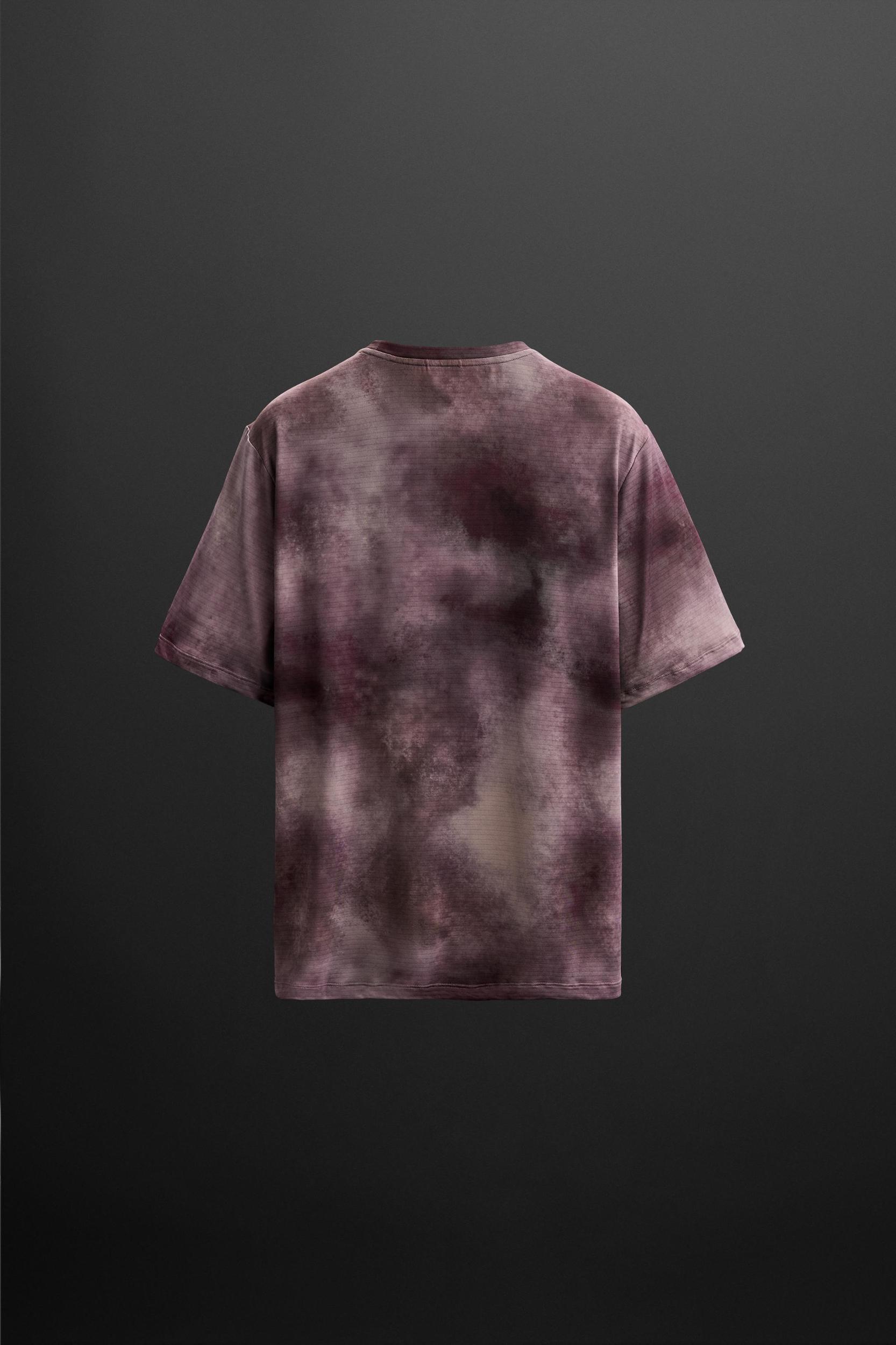 TIE-DYE PRINT PERFORATED T-SHIRT Product Image