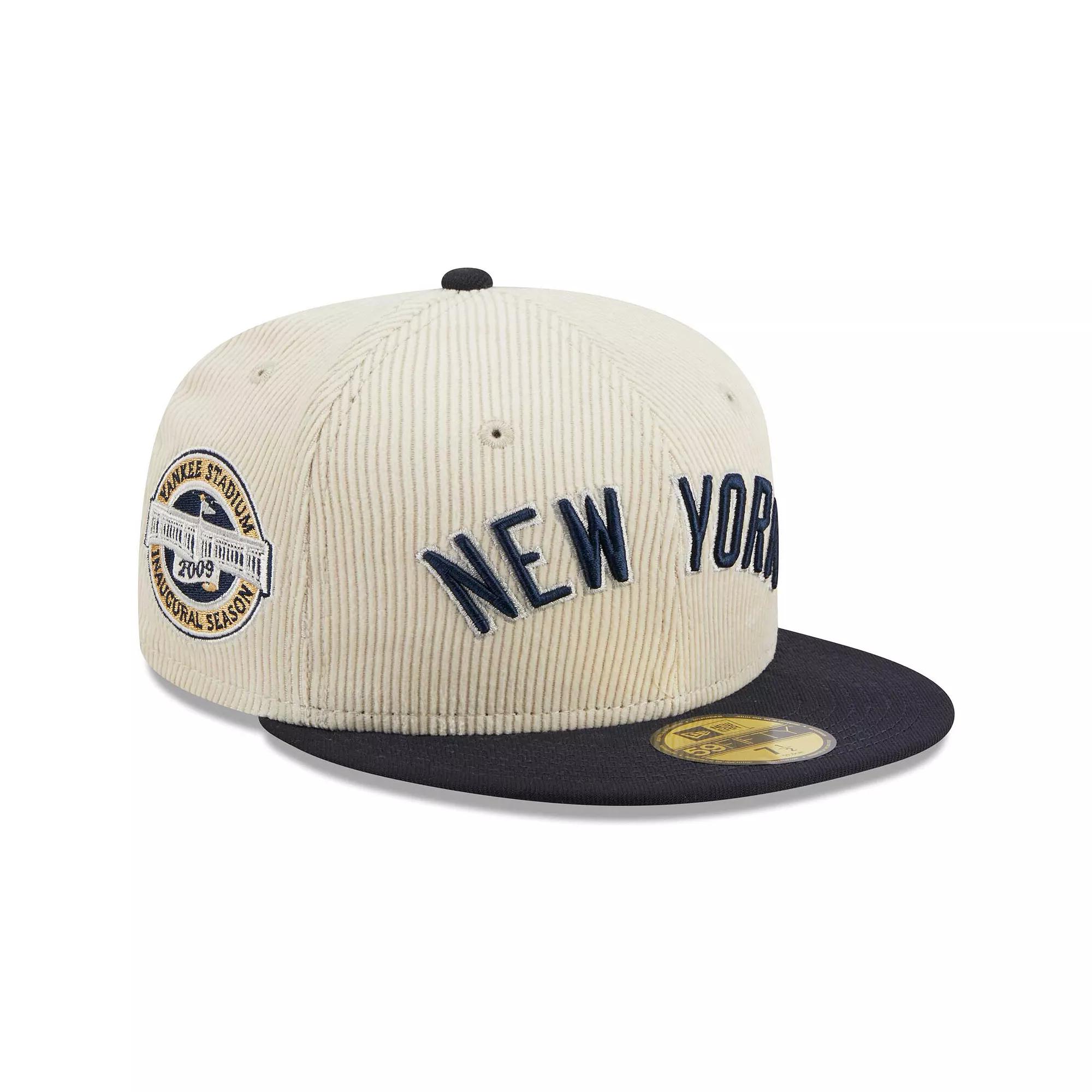 Men's New Era White New York Yankees Corduroy Classic 59FIFTY Fitted Hat,  Product Image