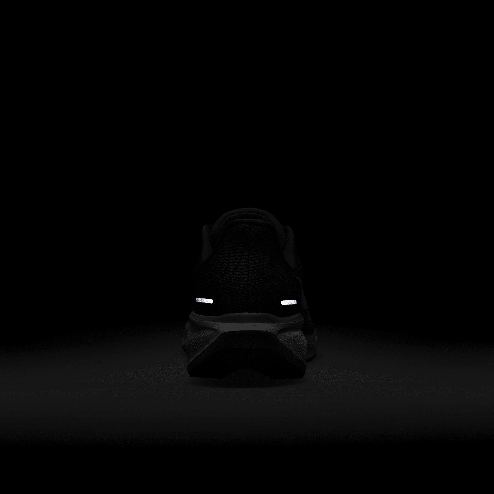 Alabama Pegasus 41 Men's Nike College Road Running Shoes Product Image